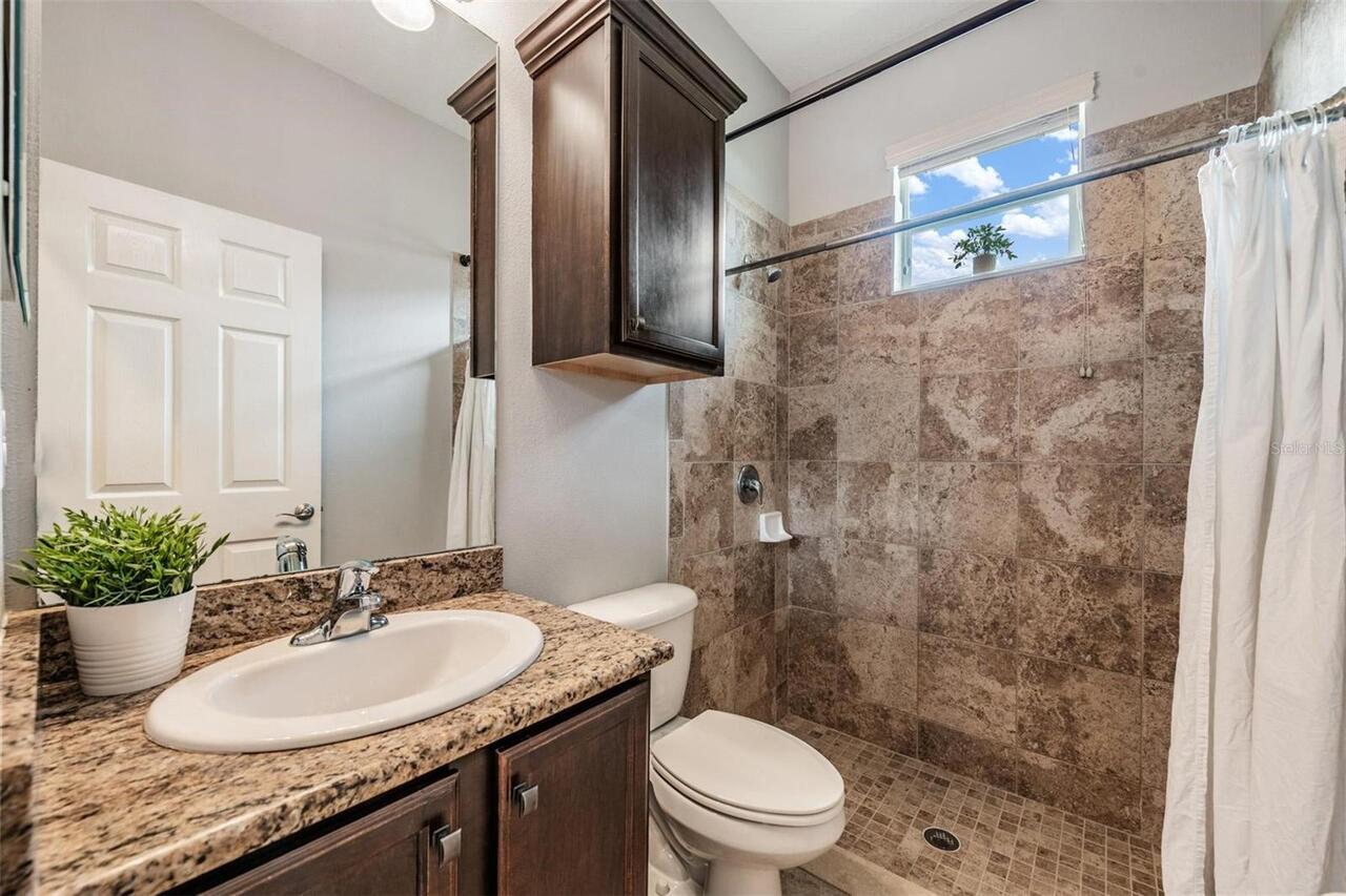 Listing Photo 32