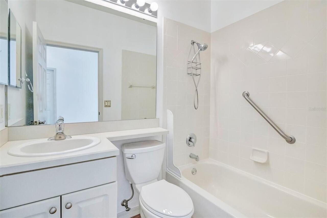 Listing Photo 25