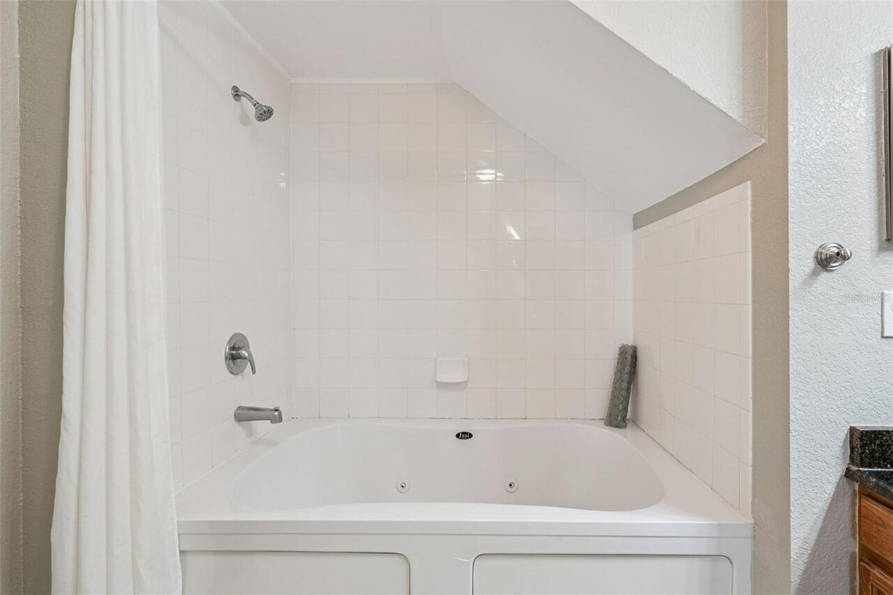 Listing Photo 29