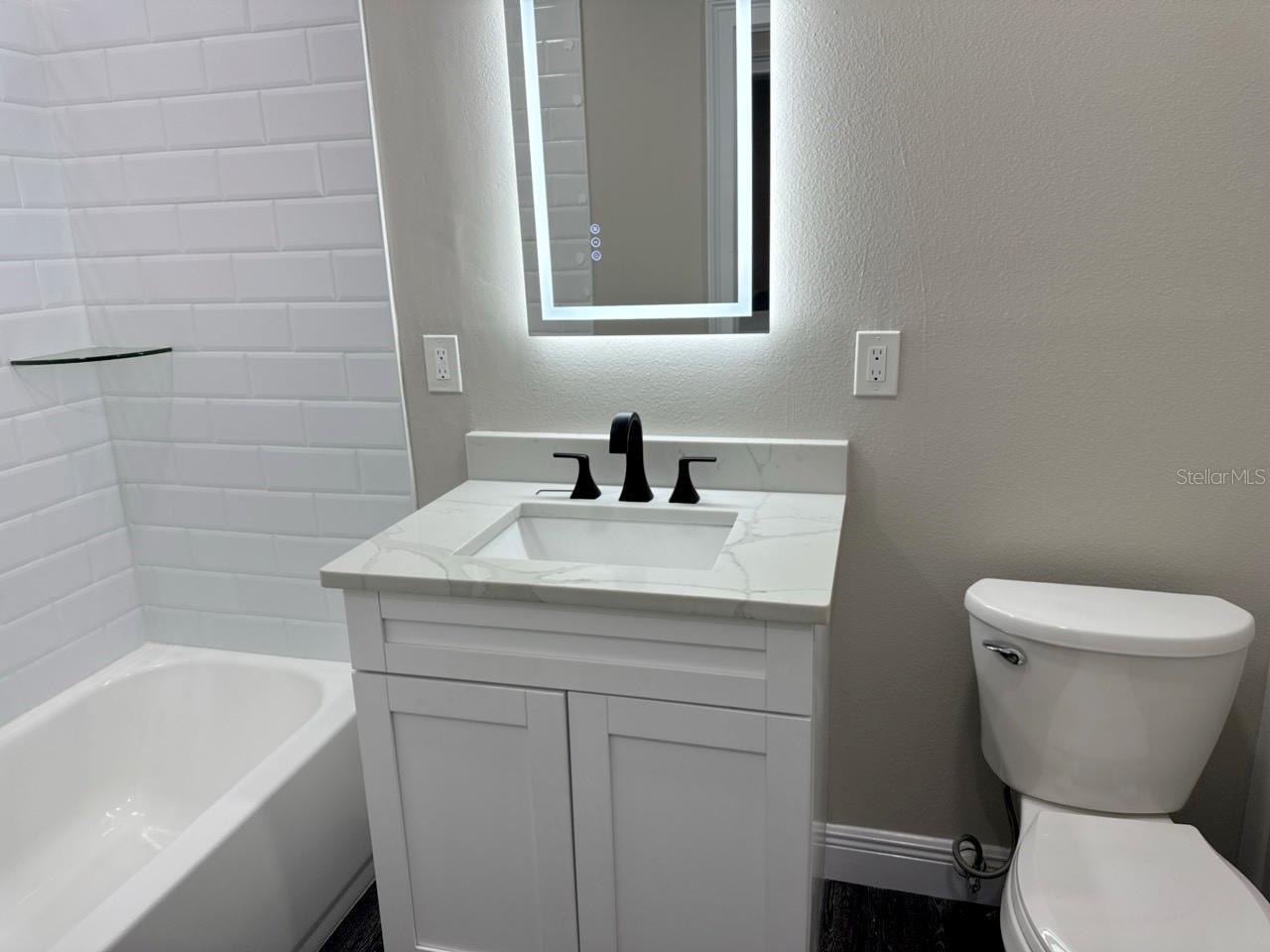 Listing Photo 16