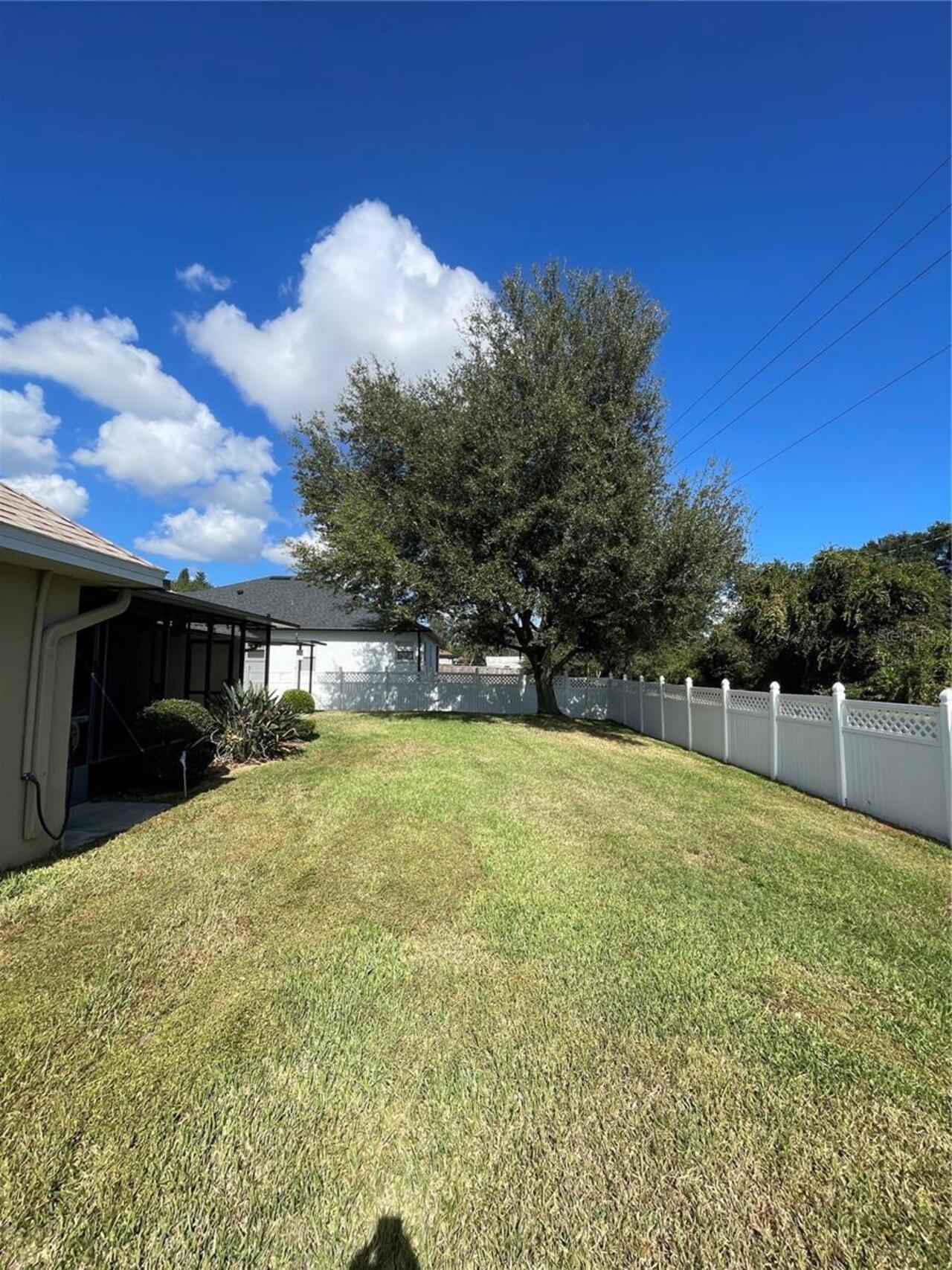 Listing Photo 17