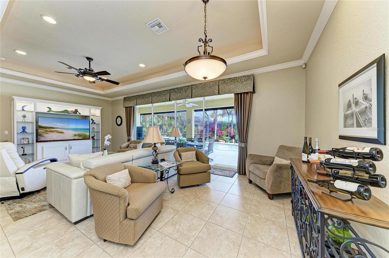 Listing Photo 17