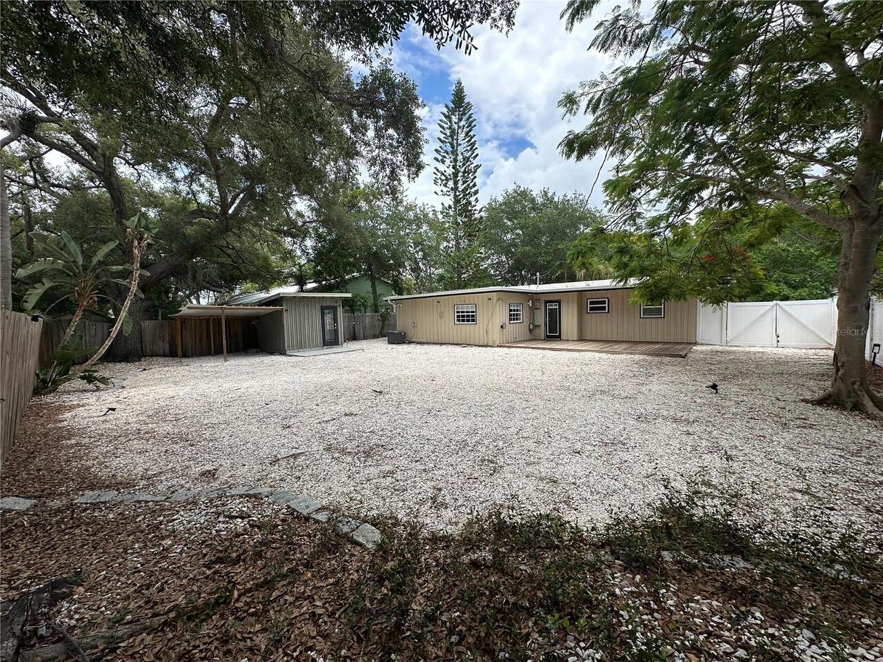 Listing Photo 7