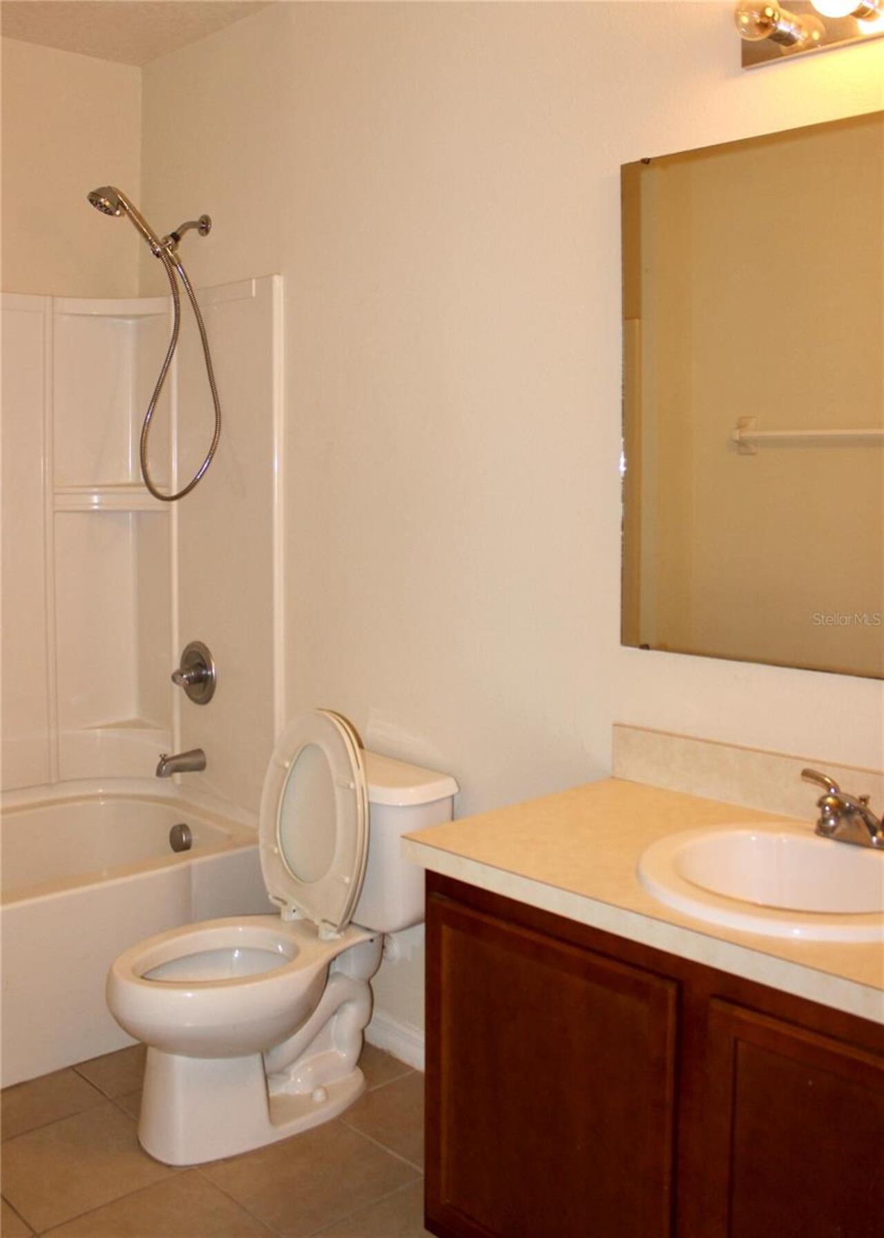 Listing Photo 7