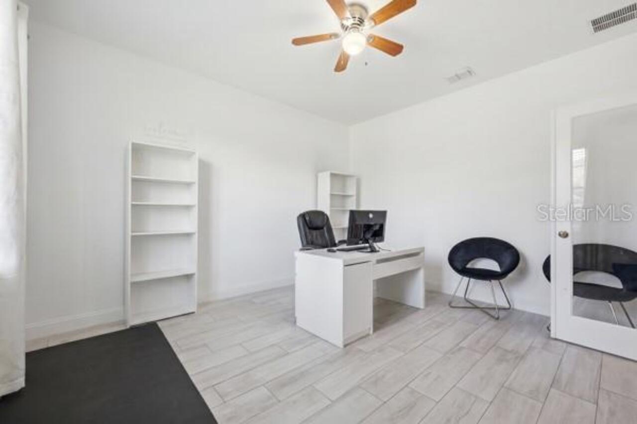 Listing Photo 8