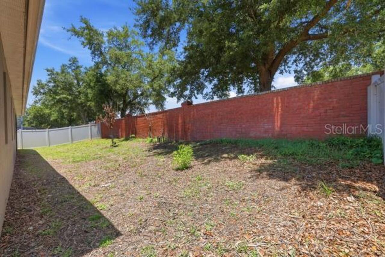 Listing Photo 28