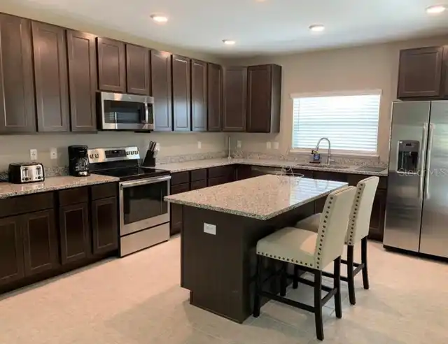 Listing Photo 7