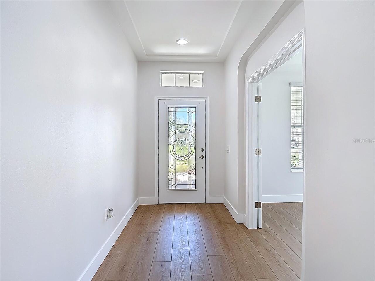 Listing Photo 8