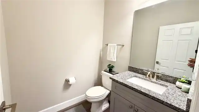 Listing Photo 38
