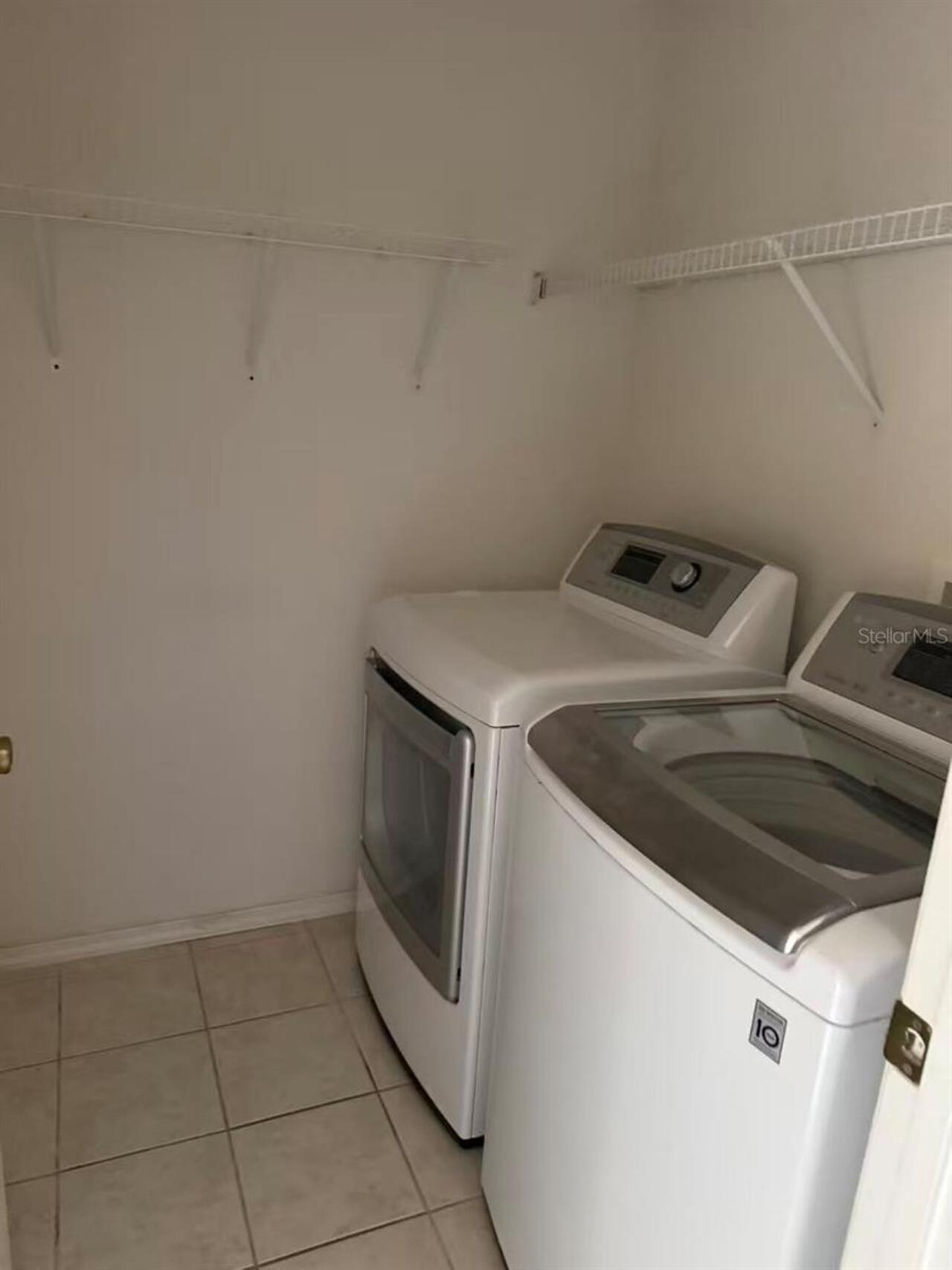 Listing Photo 8
