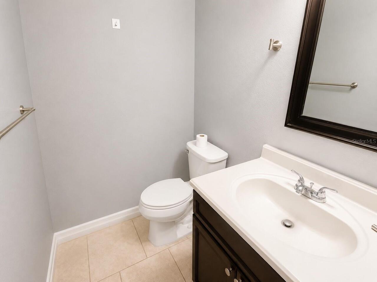 Listing Photo 8