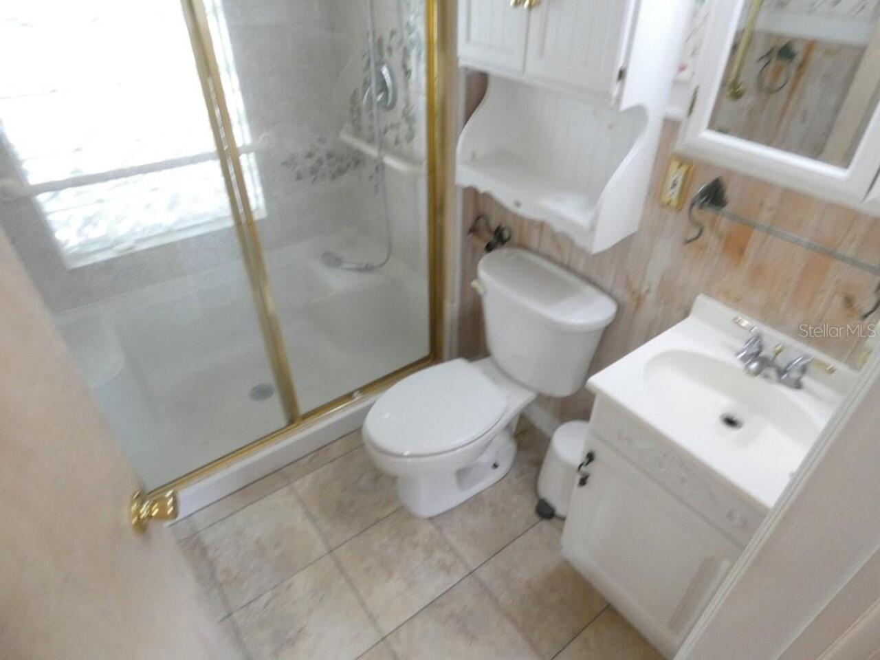 Listing Photo 8