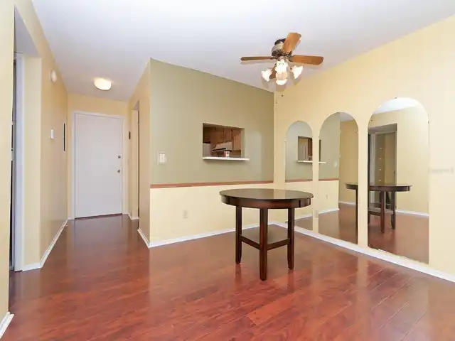 Listing Photo 7