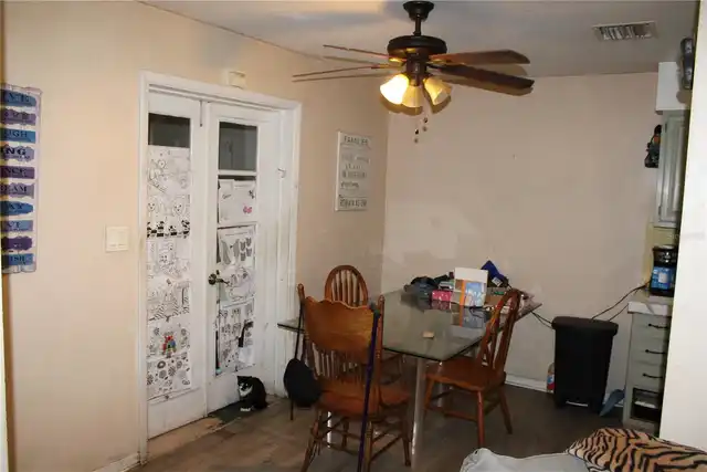 Listing Photo 11
