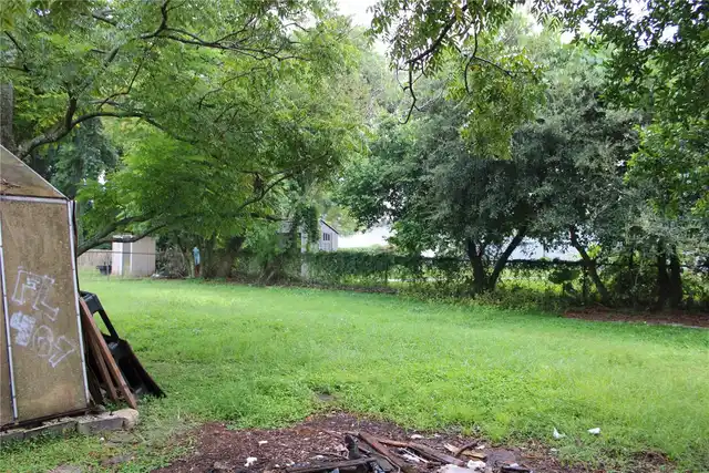 Listing Photo 20