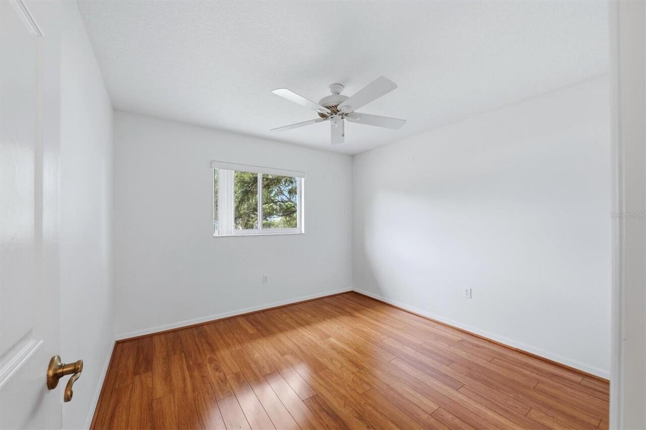 Listing Photo 34