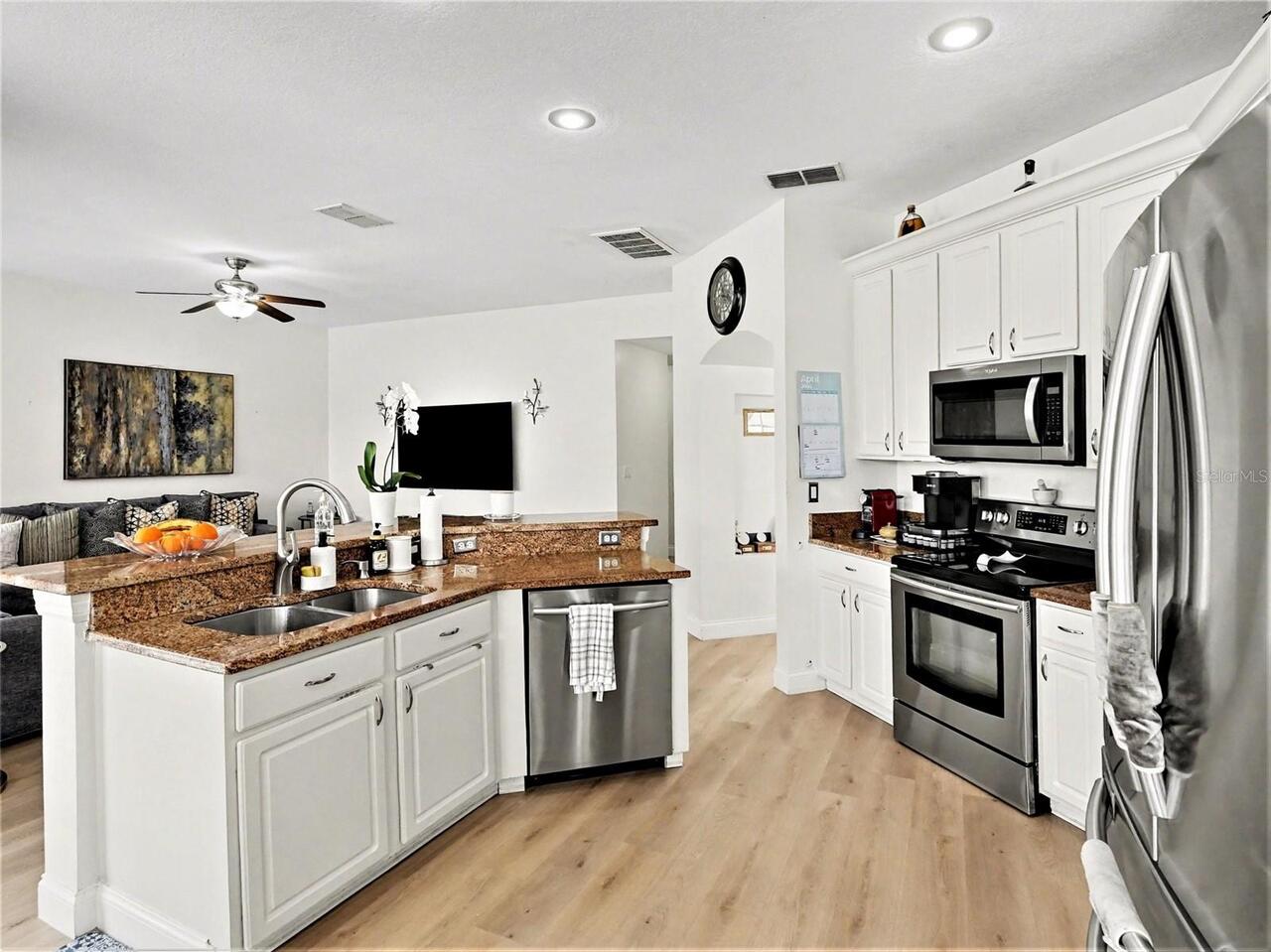 Listing Photo 13