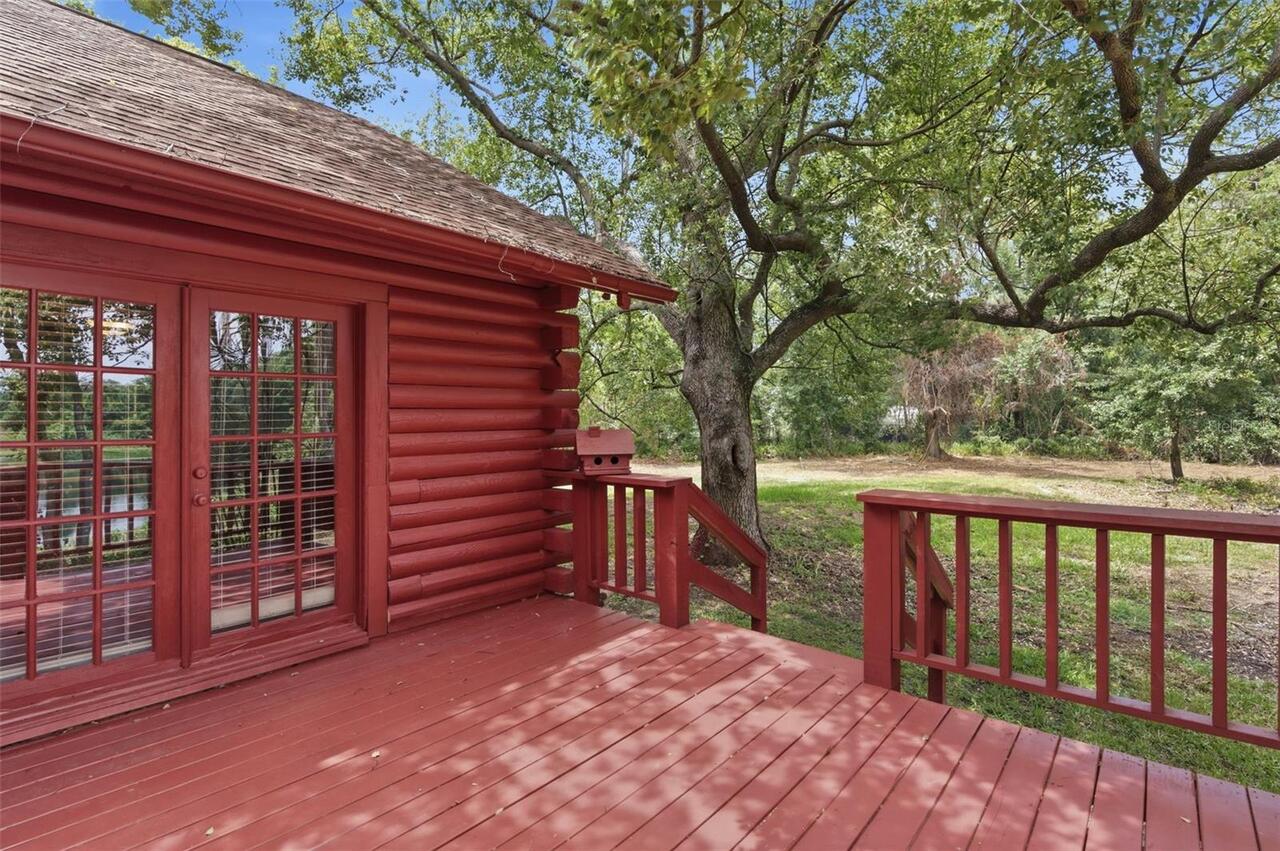 Listing Photo 5
