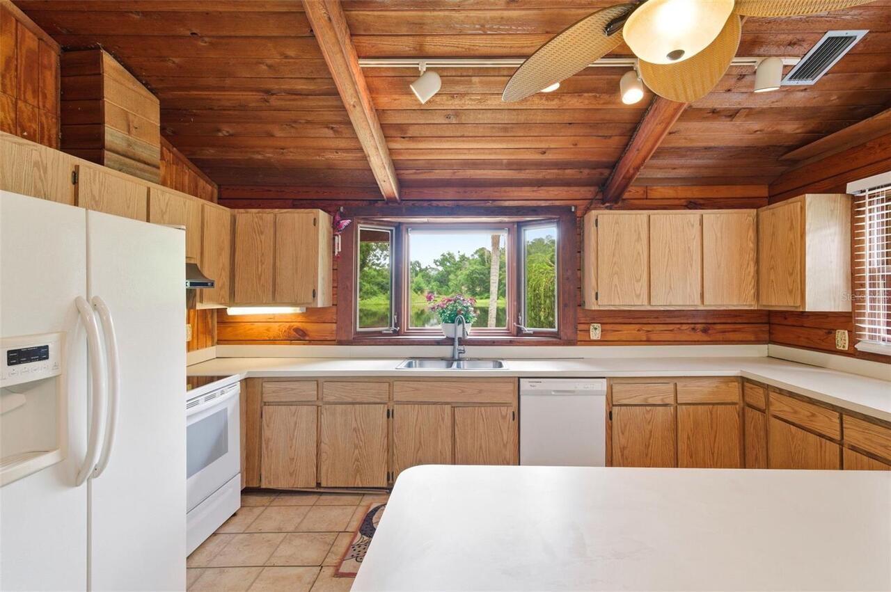 Listing Photo 21
