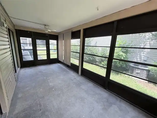 Listing Photo 28