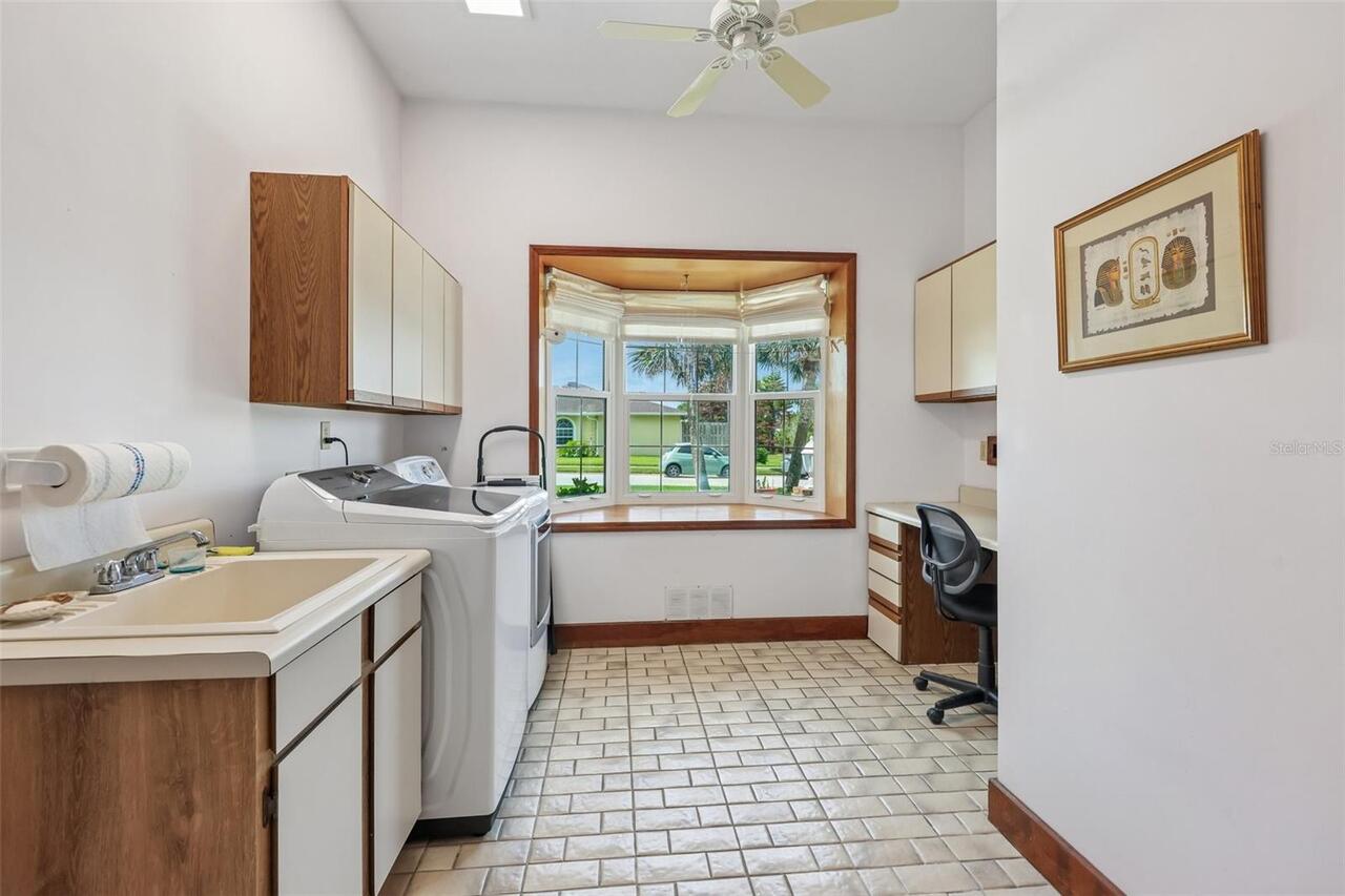 Listing Photo 14