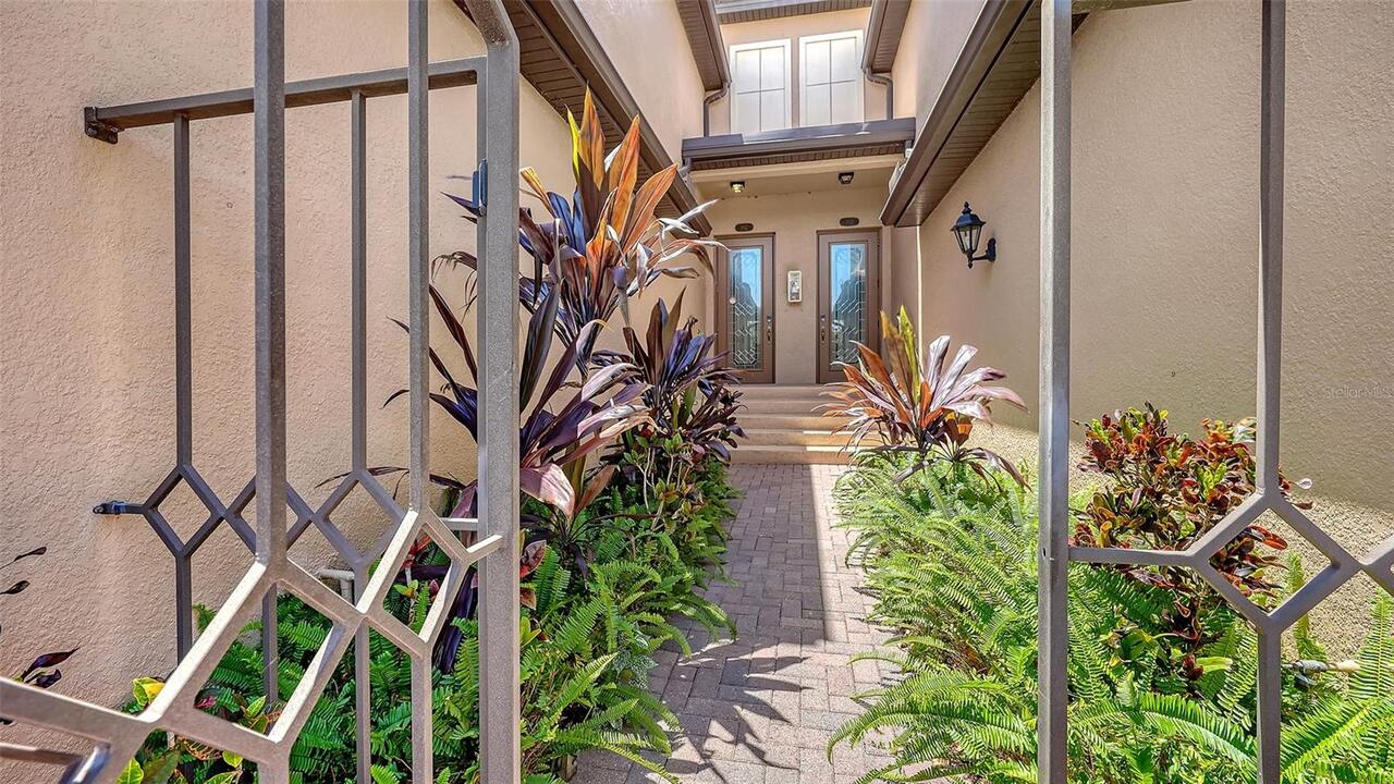Listing Photo 10