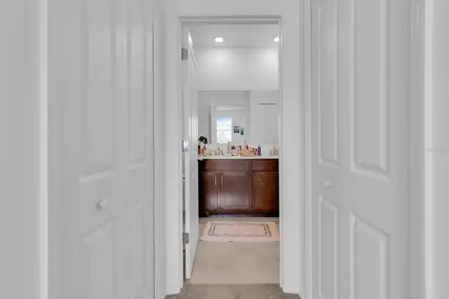 Listing Photo 16