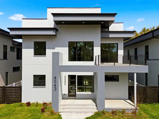 St Petersburg Real Estate