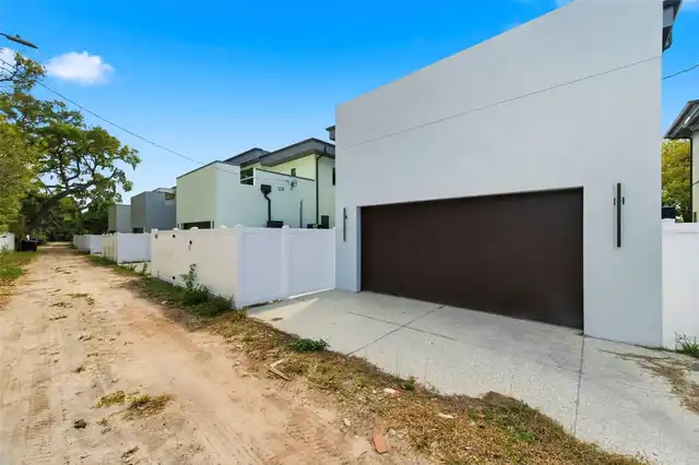Listing Photo 57