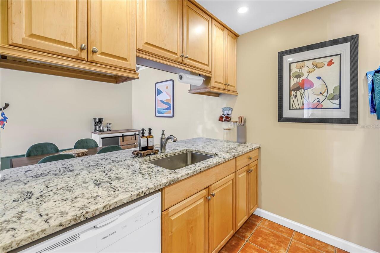 Listing Photo 7