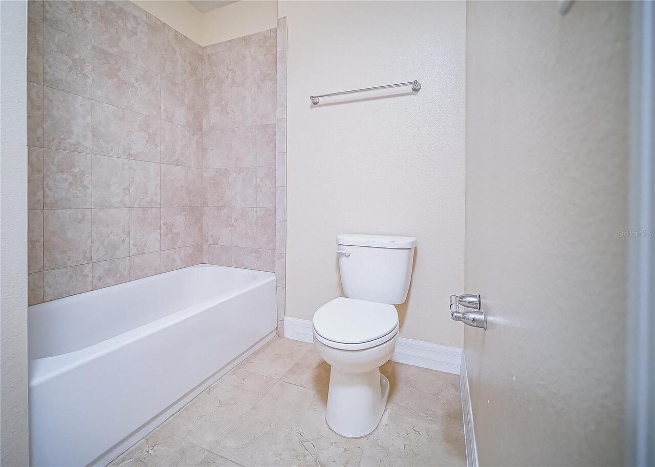 Listing Photo 28