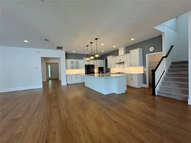 Listing Photo 23