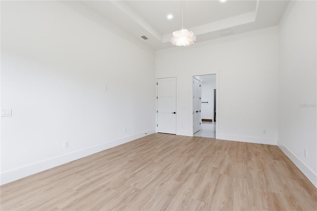 Listing Photo 41