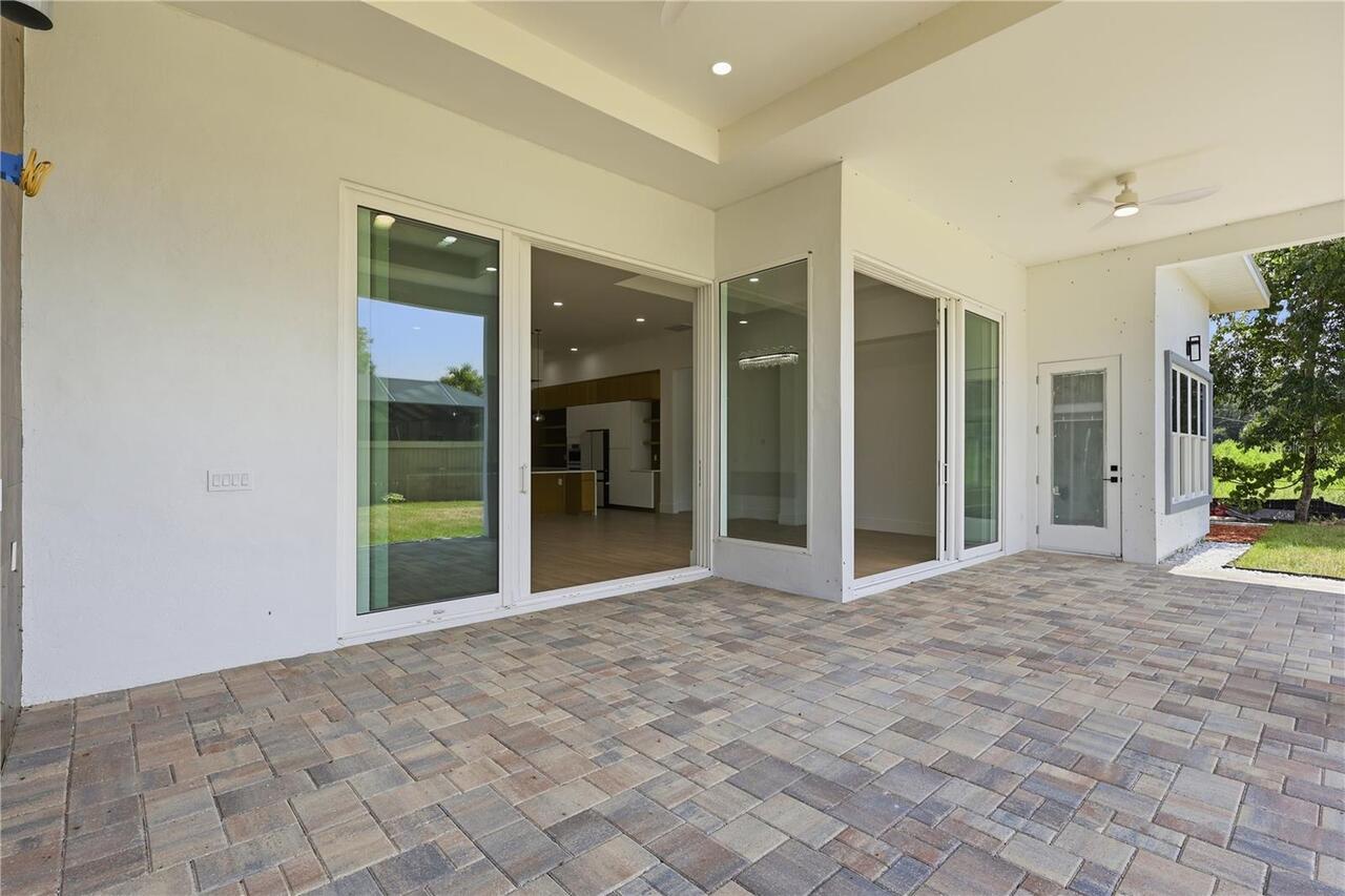 Listing Photo 43