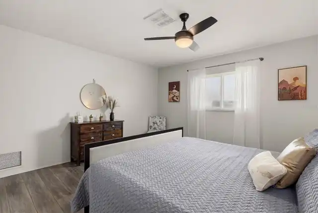 Listing Photo 22