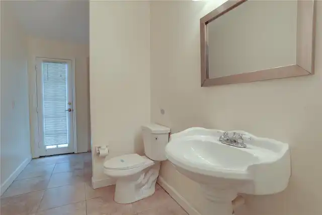 Listing Photo 25