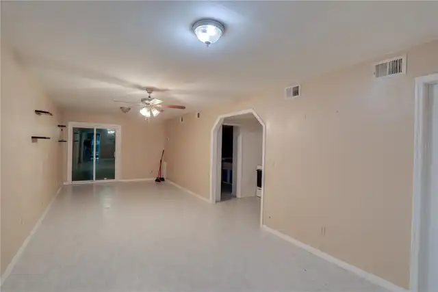Listing Photo 29