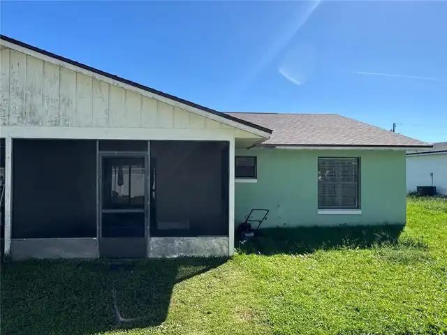 Listing Photo 17