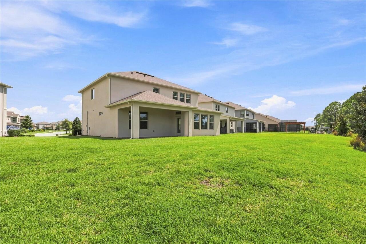 Listing Photo 37