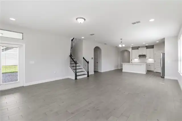 Listing Photo 10