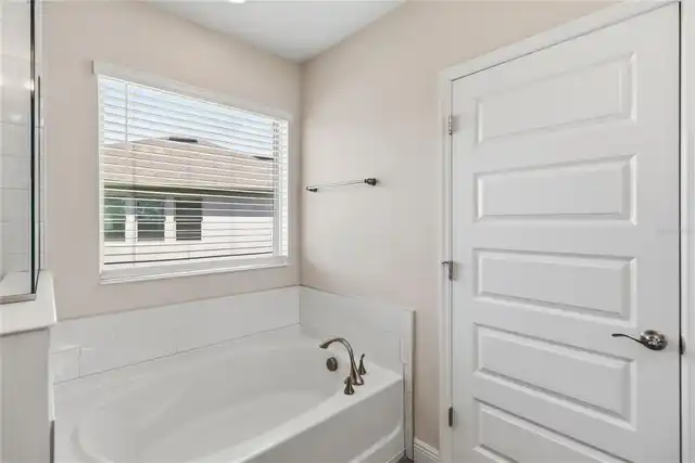 Listing Photo 28