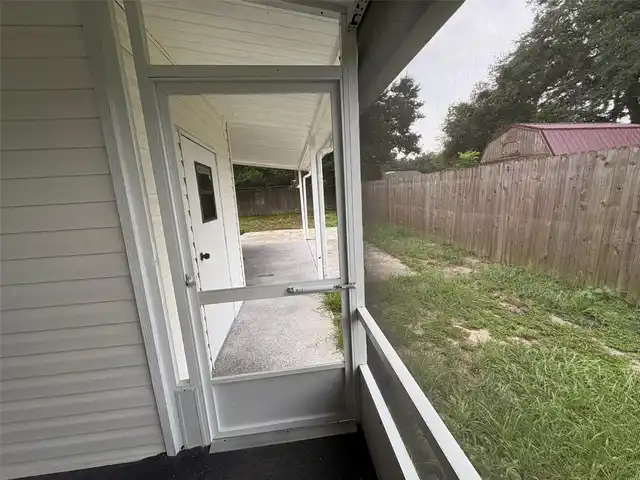 Listing Photo 16