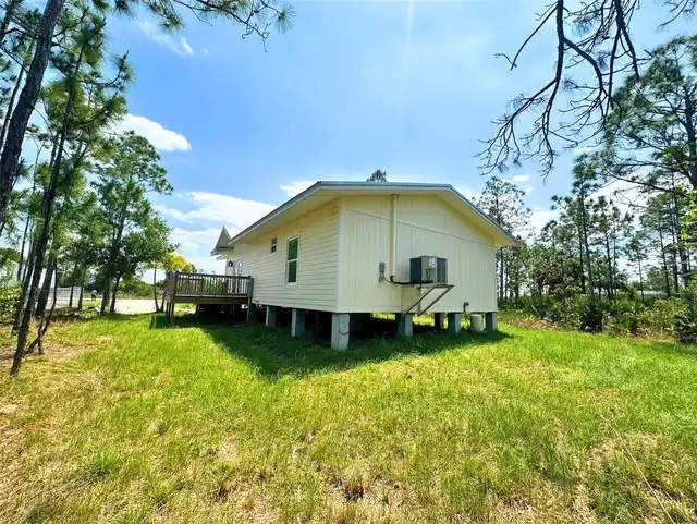 Listing Photo 7