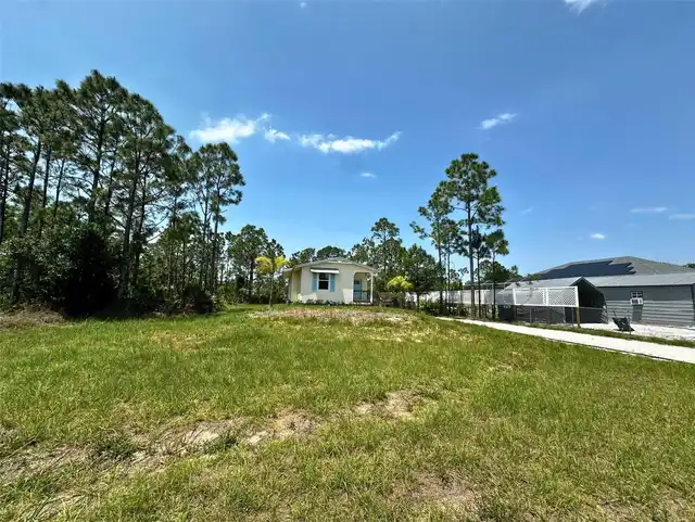 Listing Photo 9