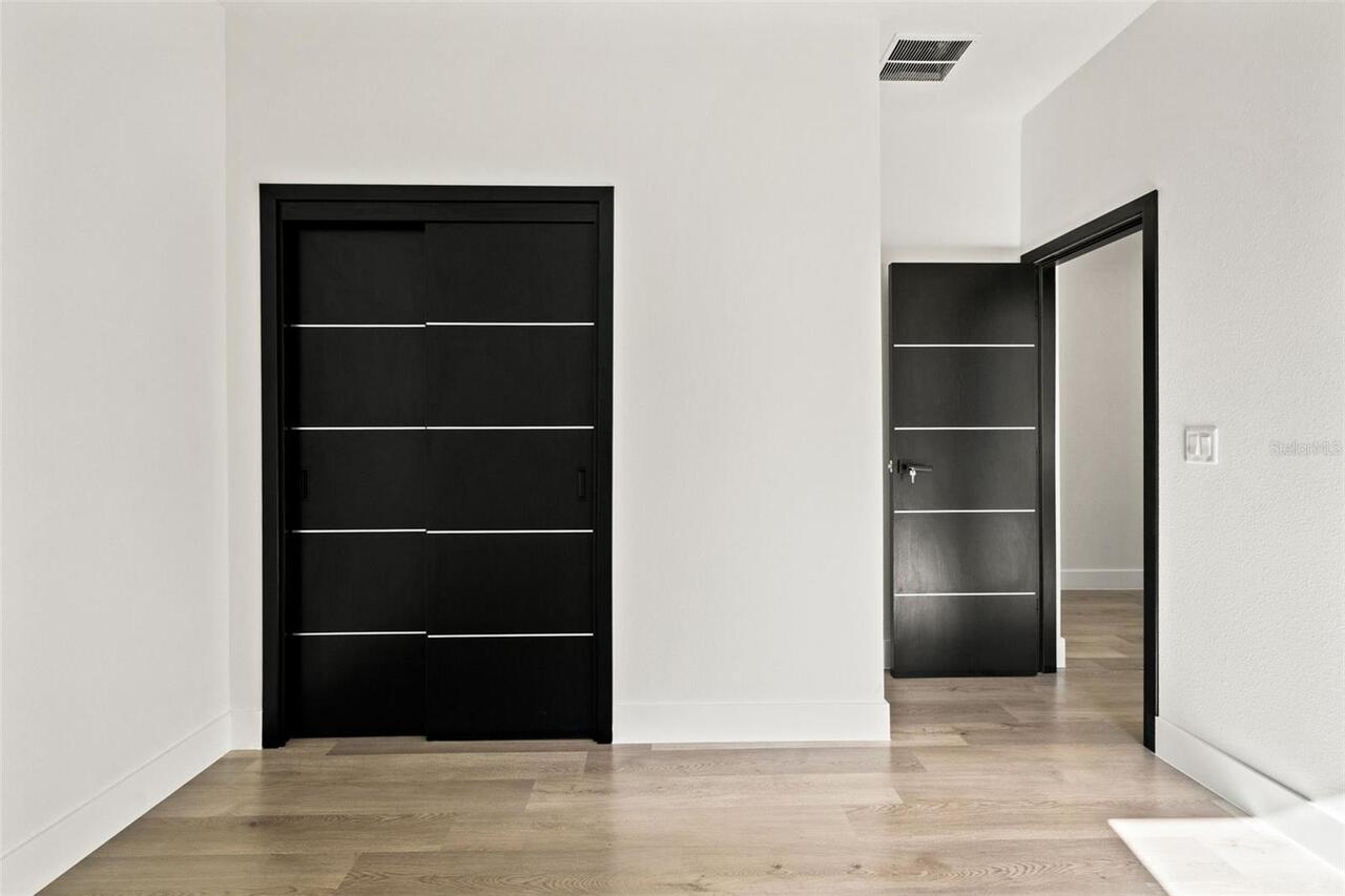 Listing Photo 37