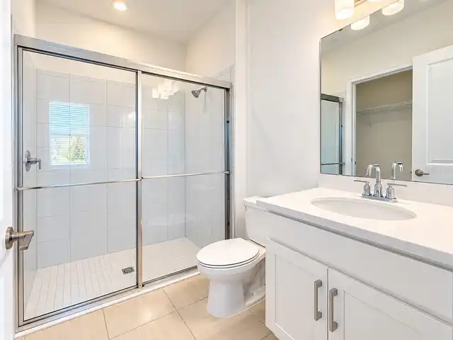 Listing Photo 9