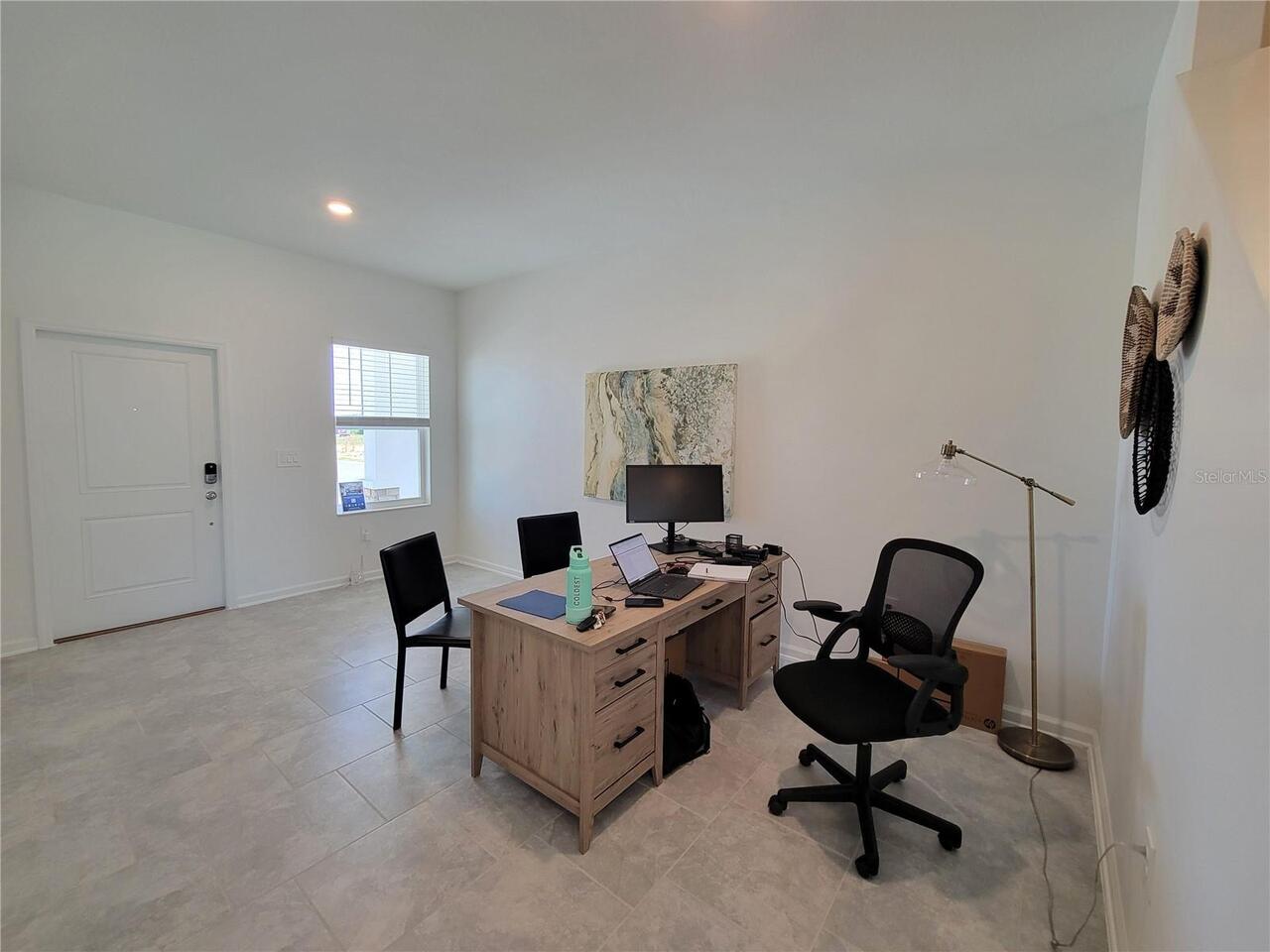 Listing Photo 9