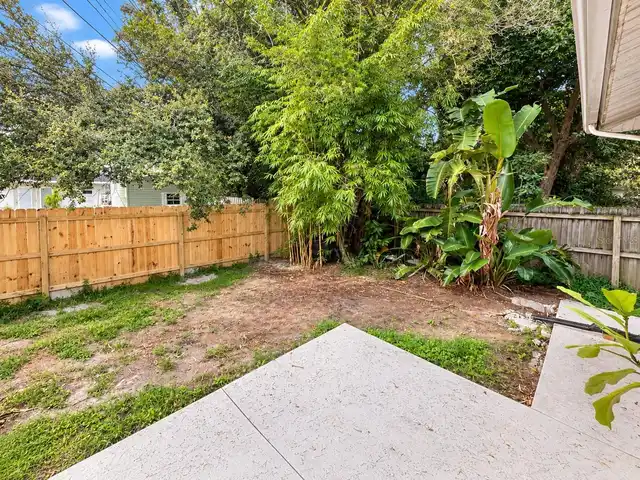 Listing Photo 19