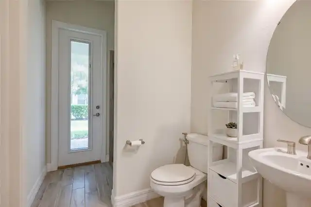 Listing Photo 16