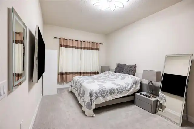 Listing Photo 28